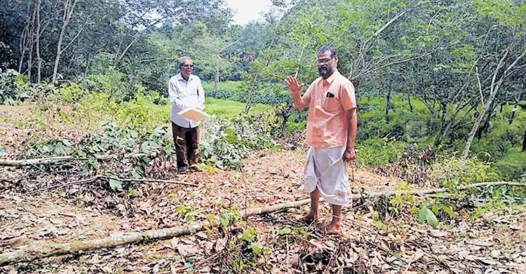 ഭൂരഹിതരായ മൂന്ന് കുടുംബങ്ങൾക്ക് സ്ഥലം നൽകി മാതൃകയായി പാസ്റ്റർ റ്റി.വി വർഗ്ഗീസ് പെങ്ങാട്ടിൽ