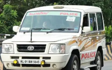 എറണാകുളത്ത് സിനഗോഗിനു മുന്നിലെ ബാനറുകളും ഫ്ലക്സും തീകൊളുത്തി നശിപ്പിച്ചു; പ്രതി കസ്റ്റഡിയിൽ