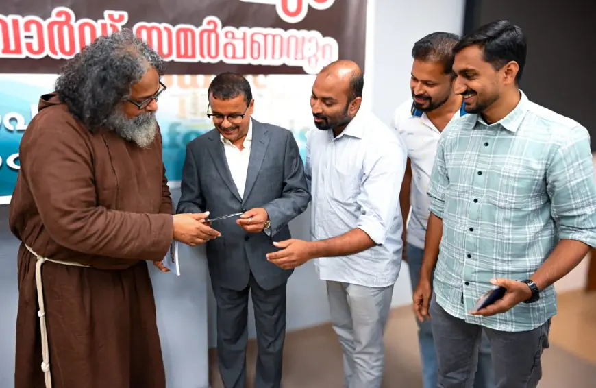 സാഹിത്യ സംഗമത്തിൽ വ്യത്യസ്തമായി സുവിശേഷീകരണ ലഘുലേഖയുമായി ദി ബൈബിൾ വേർഡ്‌സ്.കോം